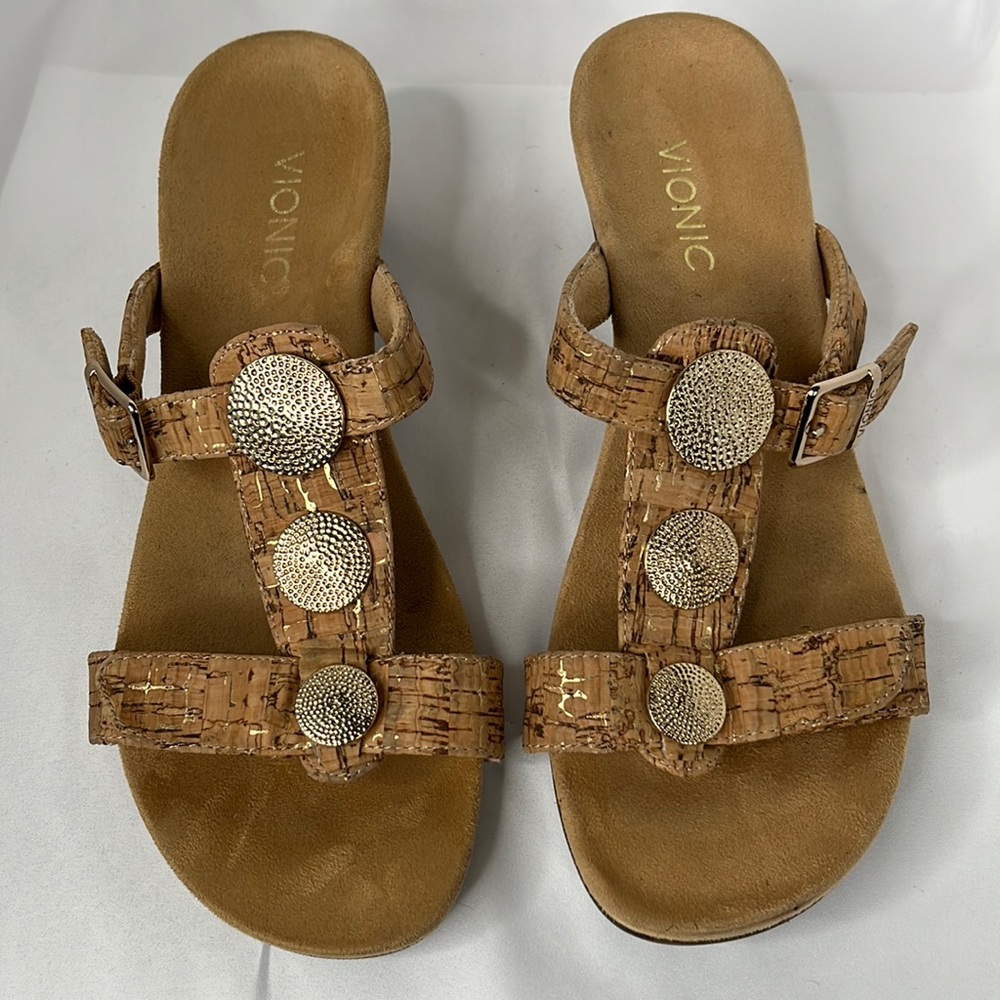 Vionic Cleonata cork with gold detail adjustable strap sandal size 8.5